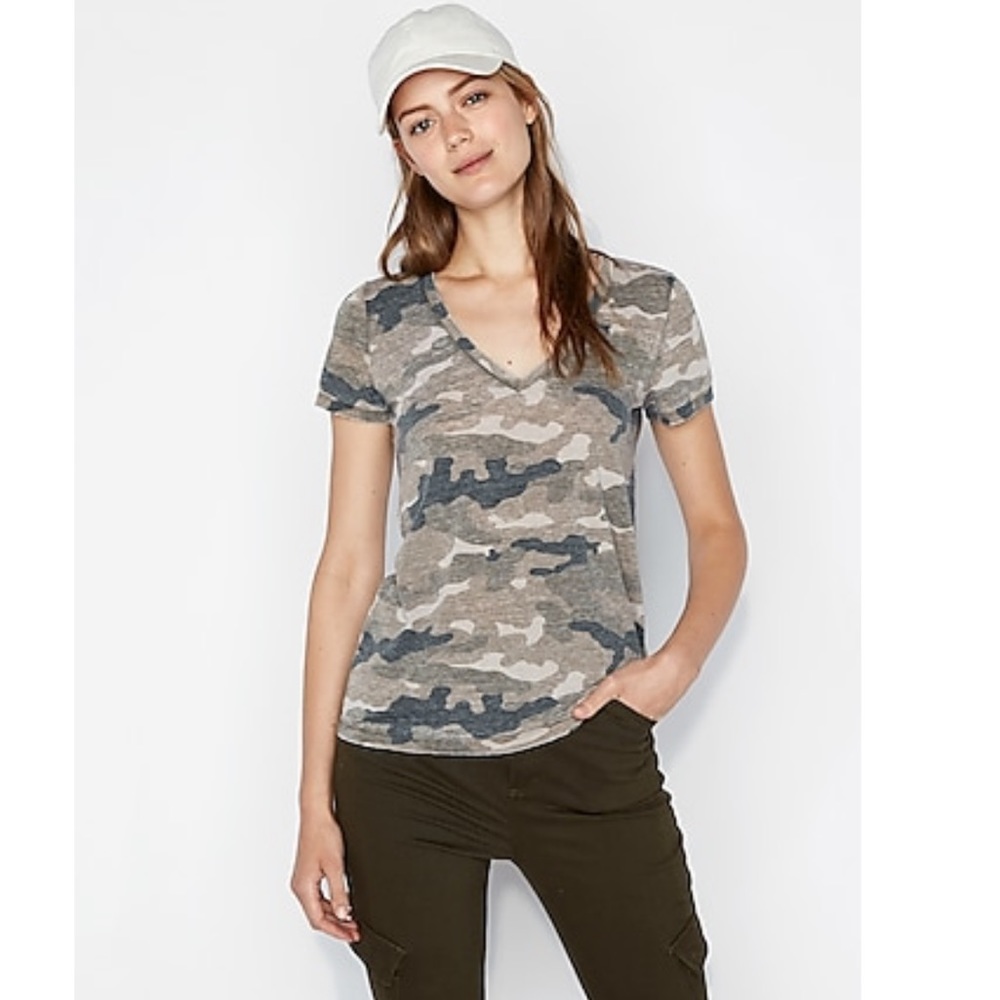 EXPRESS one eleven camp burnout v-neck slim tee